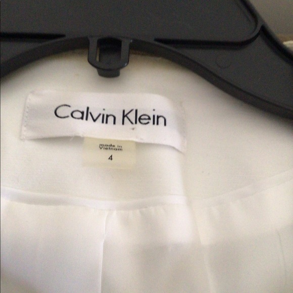 White jacket - Picture 2 of 4